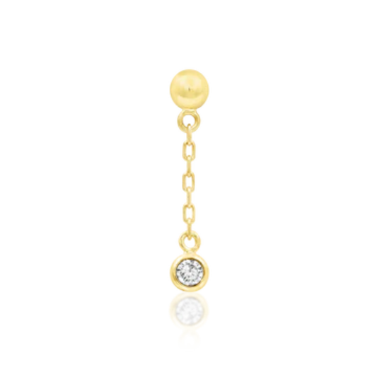 Very shiny 14k gold body jewellery with a polished gold ball top, a delicate chain drop, and a bezel-set round clear cubic zirconia. A sleek, minimalist piece ideal for lobe, flat, or tragus piercings