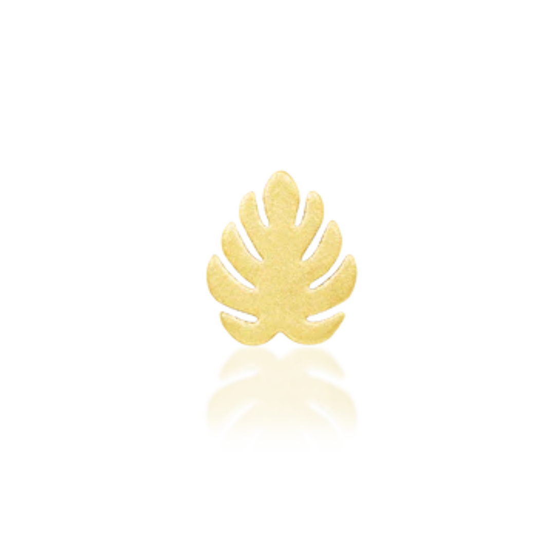 14k gold monstera leaf-shaped piercing end with matte finish
