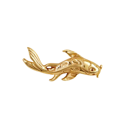 auricle koi charm in 14k yellow gold with carved detailing